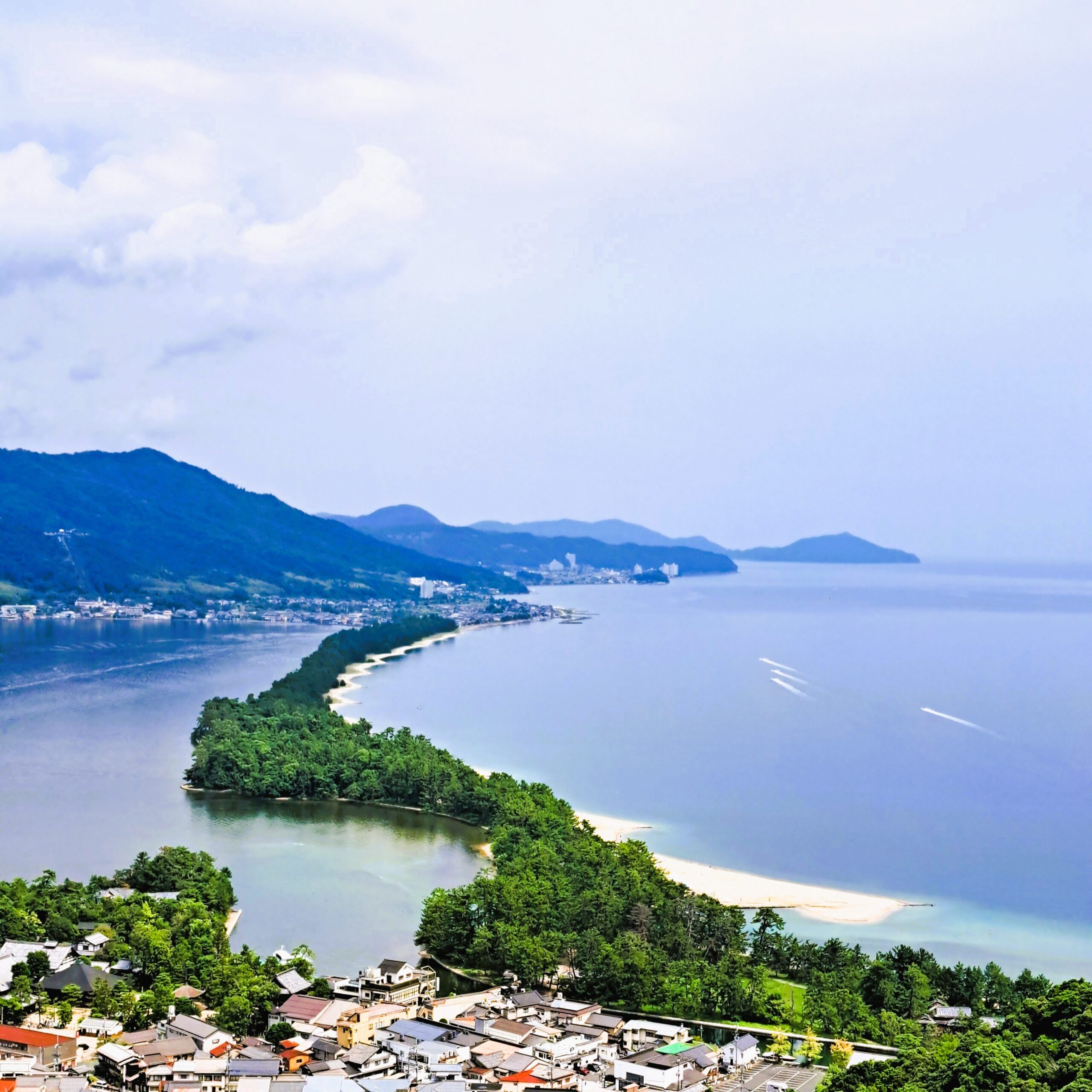 "Brücke zum Himmel" in Amanohashidate, Japan (Insel Honshu)